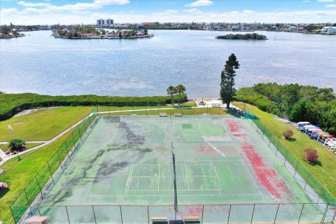 Condominio en venta en Largo, Florida, 2 dormitorios, 91.69 m2 № 1682987 - foto 24