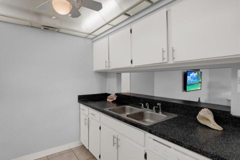 Condominio en venta en Largo, Florida, 2 dormitorios, 91.69 m2 № 1682987 - foto 6