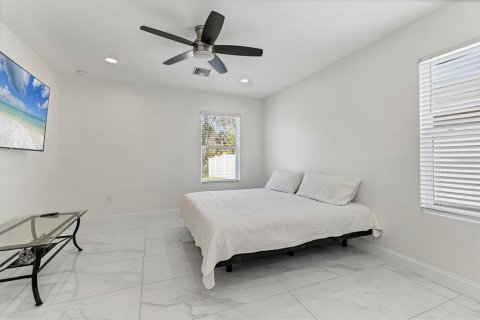 Villa ou maison à vendre à Bradenton, Floride: 4 chambres, 164.16 m2 № 1574153 - photo 15