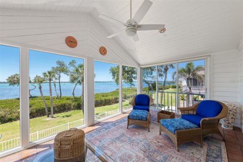 Condo in Bradenton, Florida, 5 bedrooms  № 1662255 - photo 24