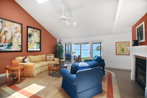 Condo in Bradenton, Florida, 5 bedrooms  № 1662255 - photo 16