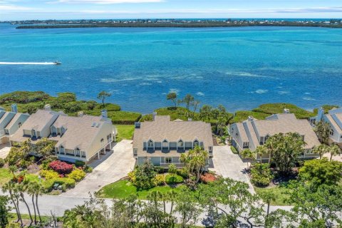 Condo in Bradenton, Florida, 5 bedrooms  № 1662255 - photo 2