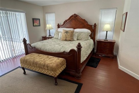 Villa ou maison à louer à Sarasota, Floride: 3 chambres, 197.42 m2 № 1835253 - photo 12