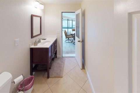 Villa ou maison à louer à Sarasota, Floride: 3 chambres, 197.42 m2 № 1835253 - photo 19