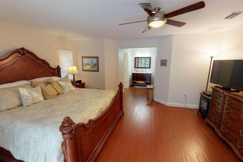 Villa ou maison à louer à Sarasota, Floride: 3 chambres, 197.42 m2 № 1835253 - photo 8