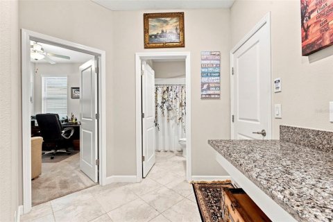 Villa ou maison à vendre à Land O' Lakes, Floride: 4 chambres, 191.47 m2 № 2222800 - photo 17