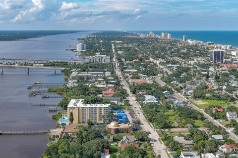 Copropriété à vendre à Daytona Beach, Floride: 1 chambre, 68.28 m2 № 2399466 - photo 27