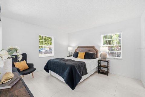 Condo in Clearwater, Florida, 2 bedrooms № 2203921 - photo 10