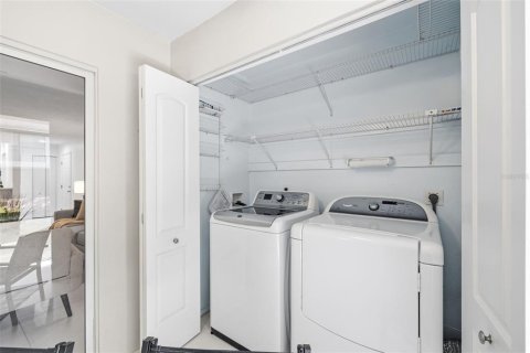 Condo in Clearwater, Florida, 2 bedrooms № 2203921 - photo 17