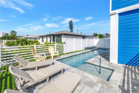 Villa ou maison à louer à Madeira Beach, Floride: 3 chambres, 138.24 m2 № 2421825 - photo 6