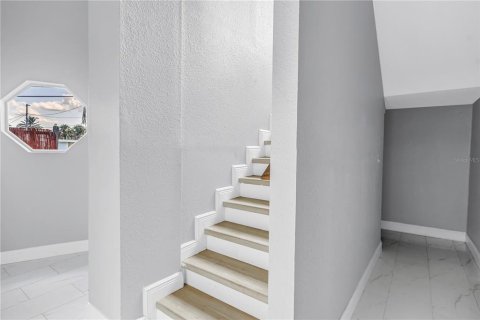 Villa ou maison à louer à Madeira Beach, Floride: 3 chambres, 138.24 m2 № 2421825 - photo 24