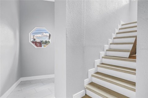 Villa ou maison à louer à Madeira Beach, Floride: 3 chambres, 138.24 m2 № 2421825 - photo 23