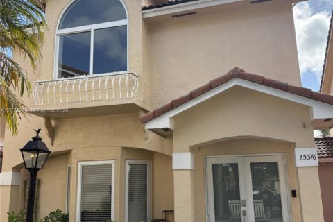 Villa ou maison à Miami, Floride 3 chambres, 152.17 m2 № 2311632