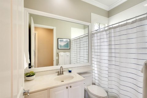 House in Sarasota, Florida 3 bedrooms, 186.55 sq.m. № 1689759 - photo 26