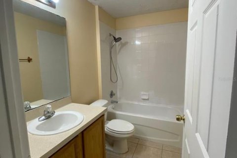 Apartment in Poinciana, Florida 3 bedrooms, 121.89 sq.m. № 2422784 - photo 11