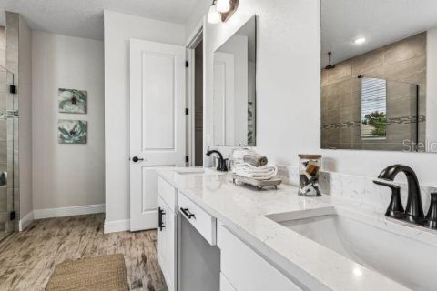 Casa en venta en Sorrento, Florida, 4 dormitorios, 248.51 m2 № 2196814 - foto 22