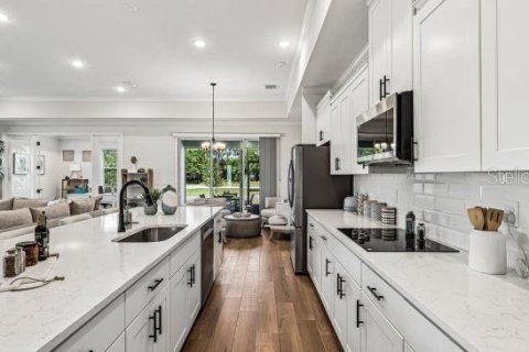 Casa en venta en Sorrento, Florida, 4 dormitorios, 248.51 m2 № 2196814 - foto 7