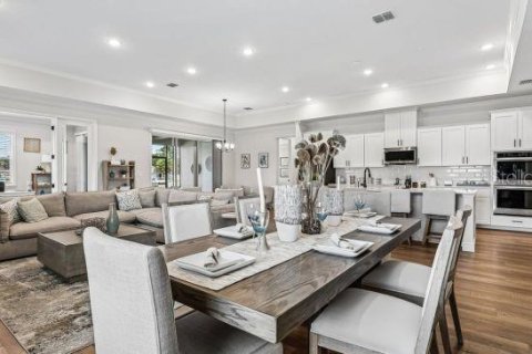Casa en venta en Sorrento, Florida, 4 dormitorios, 248.51 m2 № 2196814 - foto 11