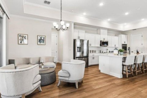 Casa en venta en Sorrento, Florida, 4 dormitorios, 248.51 m2 № 2196814 - foto 9