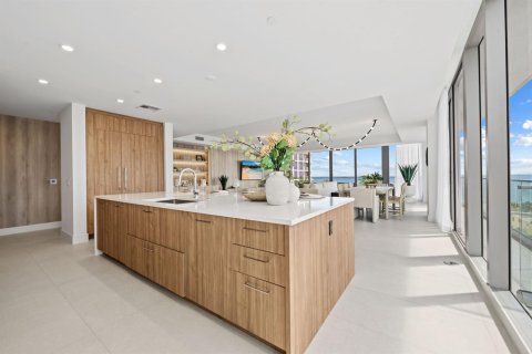 Condo in Fort Lauderdale, Florida, 3 bedrooms  № 2427743 - photo 11