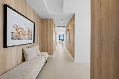 Condo in Fort Lauderdale, Florida, 3 bedrooms  № 2427743 - photo 19