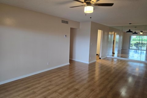 Copropriété à louer à Boynton Beach, Floride: 2 chambres, 93.65 m2 № 2415732 - photo 11
