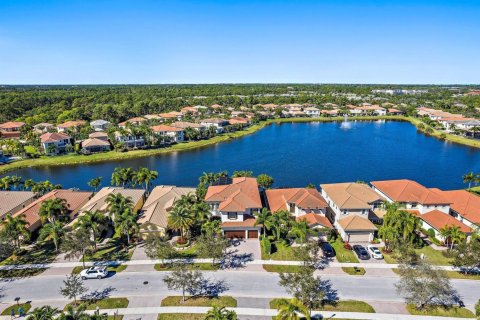 Villa ou maison à vendre à Palm Beach Gardens, Floride: 5 chambres, 373.1 m2 № 2386953 - photo 3