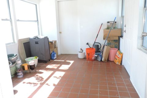 House in Lake Wales, Florida 2 bedrooms, 80.17 sq.m. № 1881439 - photo 16