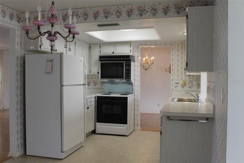 Купить виллу или дом в Пинеллас-Парк, Флорида 10 комнат, 153.57м2, № 1899970 - фото 29