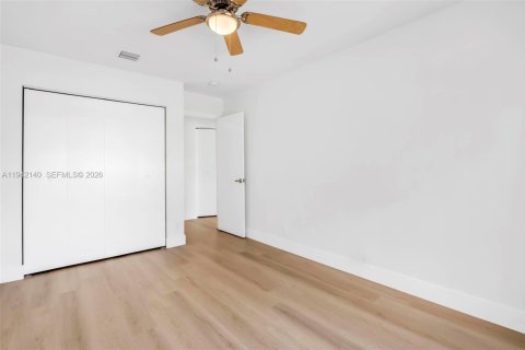 Villa ou maison à vendre à Miramar, Floride: 5 chambres, 242.2 m2 № 2001298 - photo 20