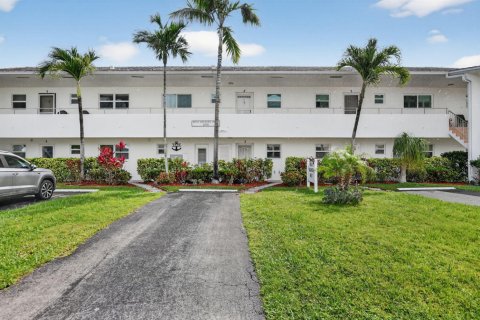 Copropriété à vendre à Boca Raton, Floride: 1 chambre, 80.45 m2 № 2243806 - photo 2