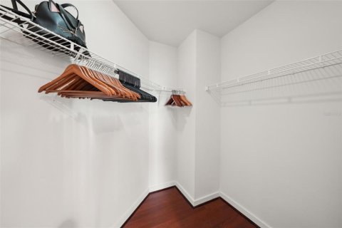 Condo in Tampa, Florida, 2 bedrooms  № 1733440 - photo 12