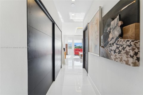 Condo in Aventura, Florida, 3 bedrooms  № 1471176 - photo 9