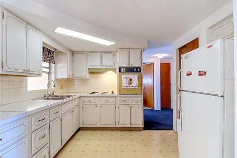 Villa ou maison à vendre à New Port Richey, Floride: 2 chambres, 101.45 m2 № 2204048 - photo 26