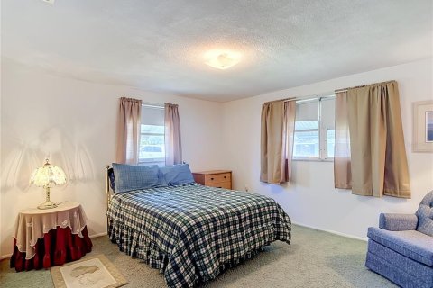 Villa ou maison à vendre à New Port Richey, Floride: 2 chambres, 101.45 m2 № 2204048 - photo 8