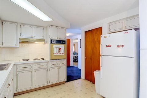 Villa ou maison à vendre à New Port Richey, Floride: 2 chambres, 101.45 m2 № 2204048 - photo 28