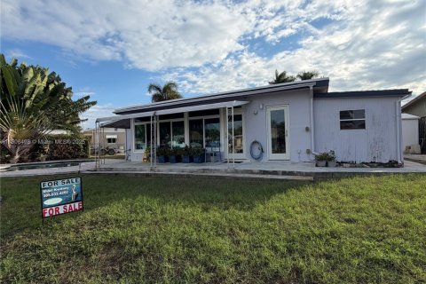 Casa en venta en Dania Beach, Florida, 3 dormitorios, 144.93 m2 № 1965869 - foto 21