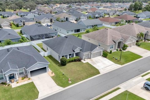 House in Lakeland, Florida 4 bedrooms, 215.35 sq.m. № 1911403 - photo 7