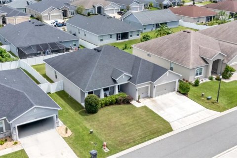 House in Lakeland, Florida 4 bedrooms, 215.35 sq.m. № 1911403 - photo 6