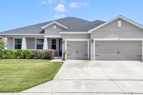 House in Lakeland, Florida 4 bedrooms, 215.35 sq.m. № 1911403 - photo 4