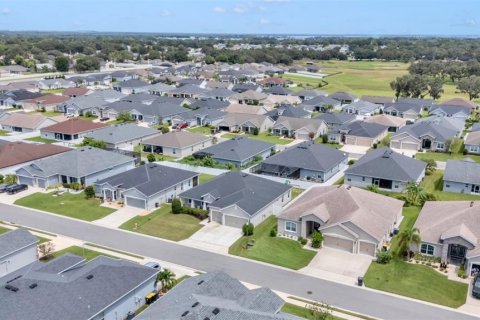 House in Lakeland, Florida 4 bedrooms, 215.35 sq.m. № 1911403 - photo 10
