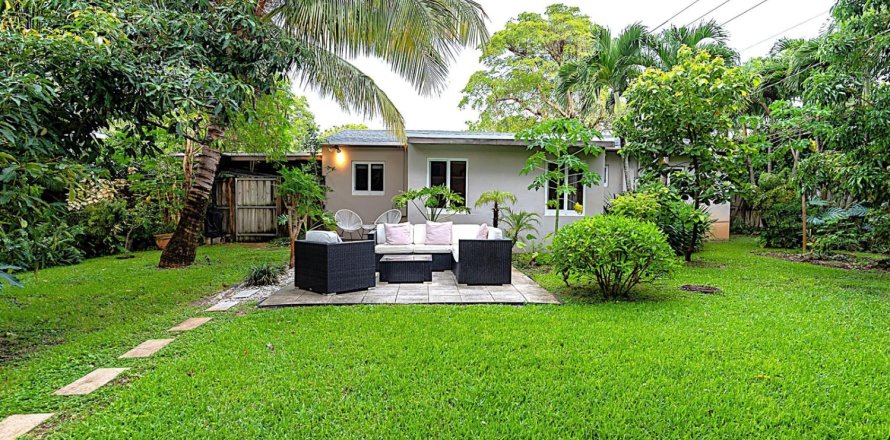 Villa ou maison à Fort Lauderdale, Floride 3 chambres, 142.33 m2 № 2283162