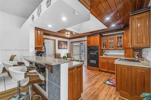 Villa ou maison à vendre à Homestead, Floride: 2 chambres, 120.96 m2 № 2027733 - photo 15