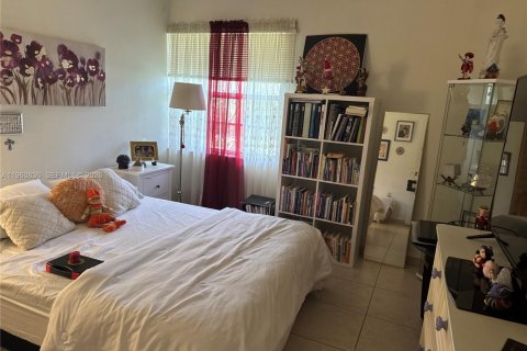 Condominio en venta en Miami, Florida, 1 dormitorio, 57.04 m2 № 2027817 - foto 30