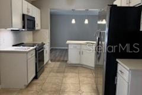 House in Valrico, Florida 3 bedrooms, 174.1 sq.m. № 1917199 - photo 8