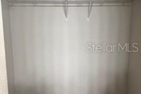 House in Valrico, Florida 3 bedrooms, 174.1 sq.m. № 1917199 - photo 28