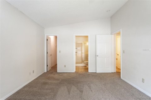 Condo in Ormond Beach, Florida, 2 bedrooms  № 1919353 - photo 14