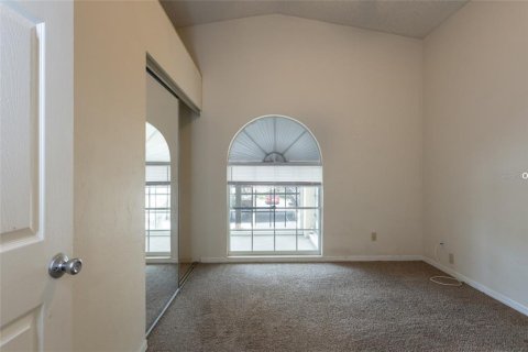 Condo in Ormond Beach, Florida, 2 bedrooms  № 1919353 - photo 11