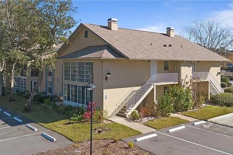 Condo in Ormond Beach, Florida, 2 bedrooms  № 1919353 - photo 1