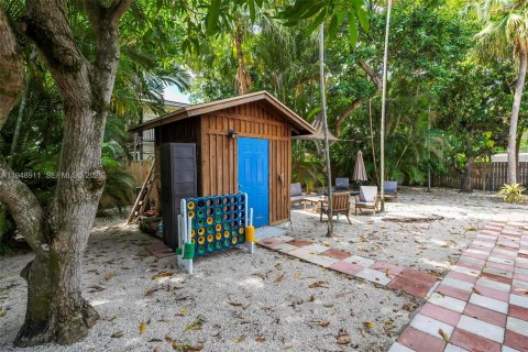 Villa ou maison à louer à Miami, Floride: 4 chambres, 203.36 m2 № 2006232 - photo 19